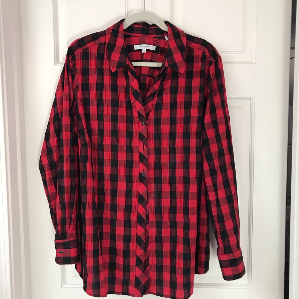Long sleeve buffalo check blouse, non iron.
